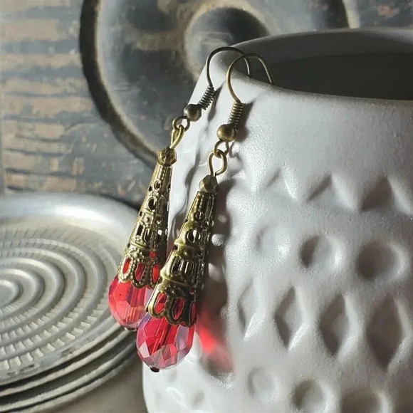 Bronze Faceted Crystal Ruby Red Luster Antiqued Filigree Teardrop Earrings - Picture 4 of 8